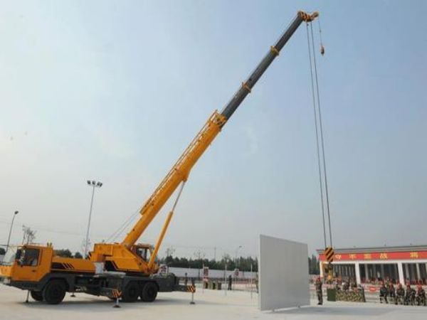 湘潭市吊车租赁电话_吊车出租：小吊车具有哪些功用特色